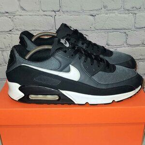 SZ 12 Men's Nike Air Max sneakers